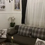 Lily ザダル